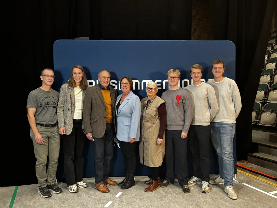 Admin+Bestyrelse Til Hjemmeside